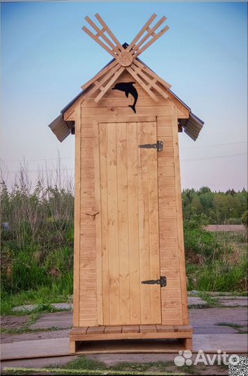 Дачный туалет с установкой KEY674