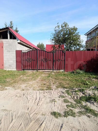 Дом 176 м² на участке 14 сот.