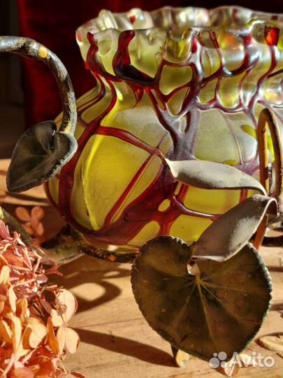 Ваза Вдова Летц Ирризированное Стекло