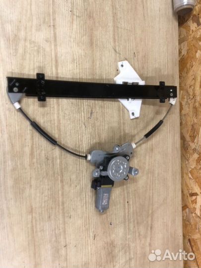 Стеклоподъемник передний правый Ssangyong Actyon