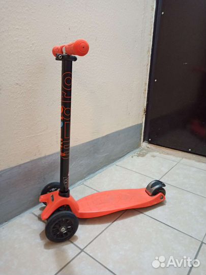 Самокат maxi micro