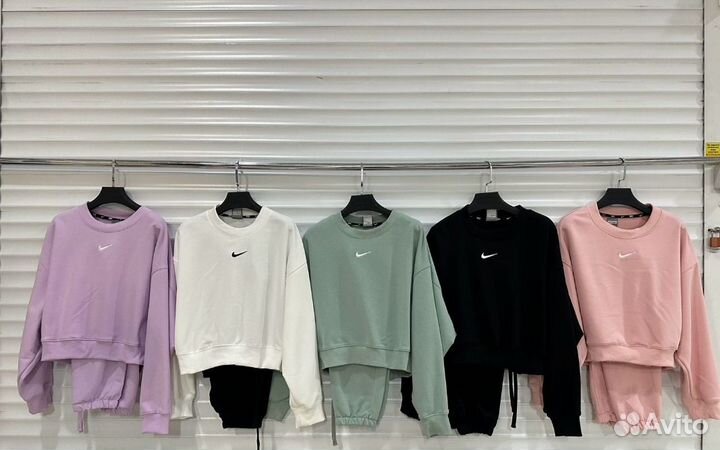 Спортивный костюм