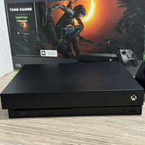 Xbox One X 1Tb + 550Игр Game Pass Ultimate