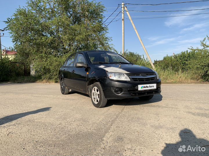 LADA Granta 1.6 МТ, 2012, битый, 275 000 км