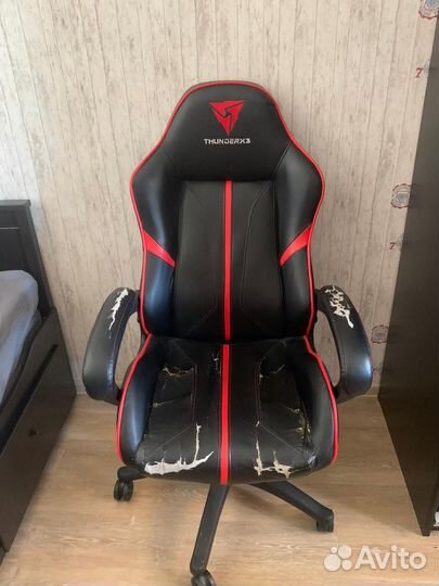 Игровое геймерское кресло