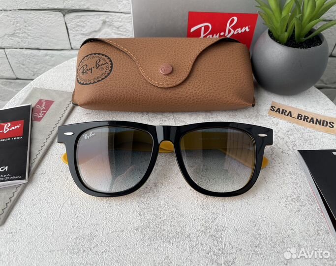 Солнечные очки rayban wayfarer