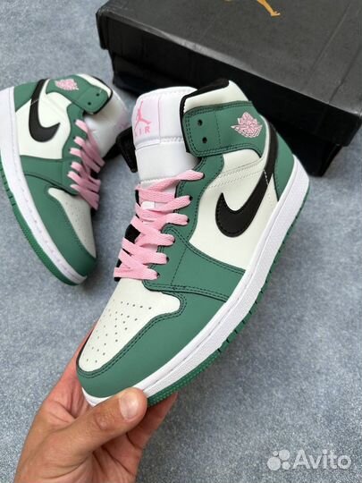 Кроссовки Nike Air Jordan 1 mid Dutch green