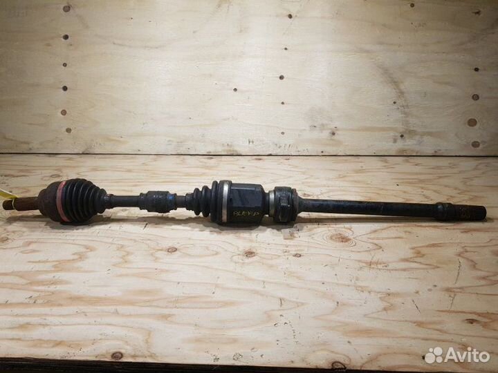 Привод передний правый Mazda Axela blefp lfvds