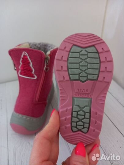Новые зимние валенки Котофей для малыша 18, 19 р