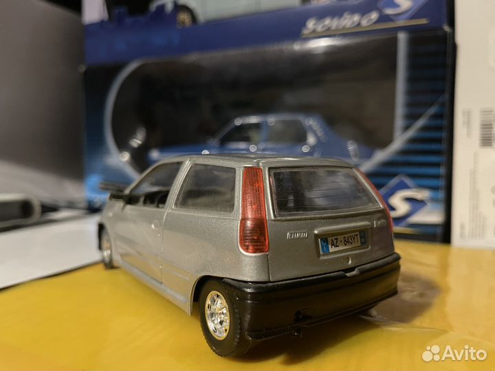 Fiat Punto Burago 1:24