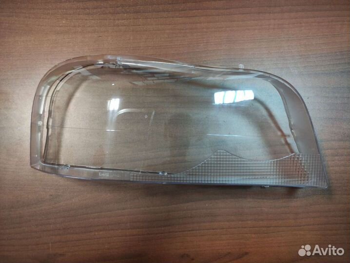 Стекла фар правое левое Volvo XC90 Вольво хс90
