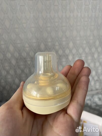 Молокоотсос medela swing электрический + ручной