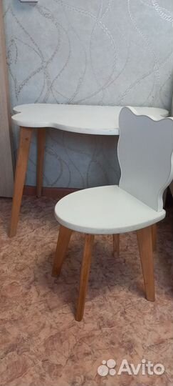 Стол и стул детский