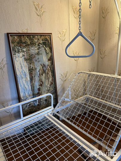 Медицинская кровать для лежачих больных