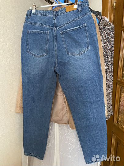 Джинсы новые