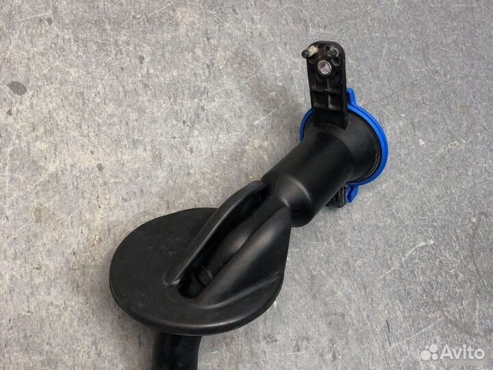 Горловина бачка омывателя Kia Stinger