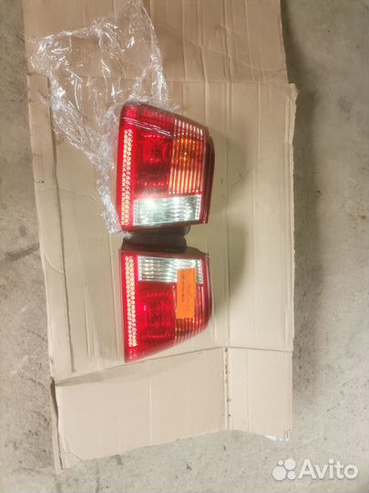 Seat ibiza 2 рестайлинг задний правый левый фонарь