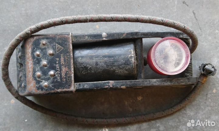 Насос для велосипеда