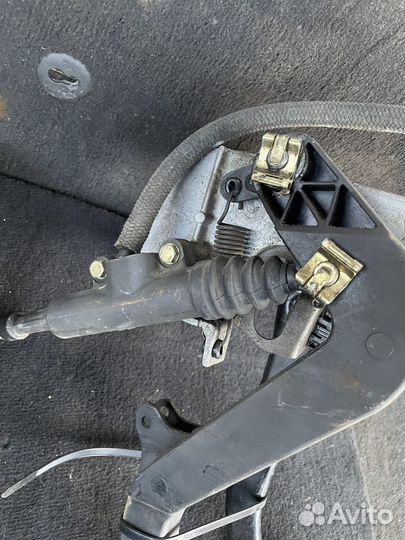 Педальный узел BMW E36 МКПП