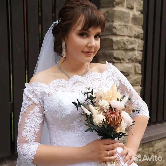 Свадебное платье 46 размер