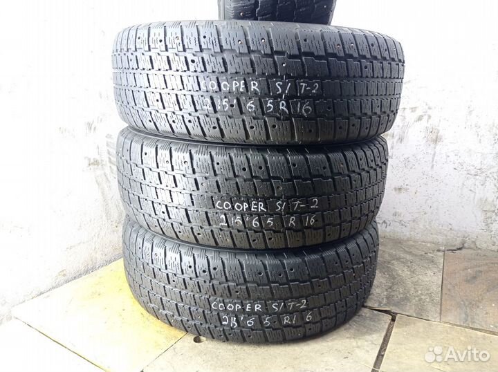 Cooper Weather-Master S/T 2 215/65 R16 98T