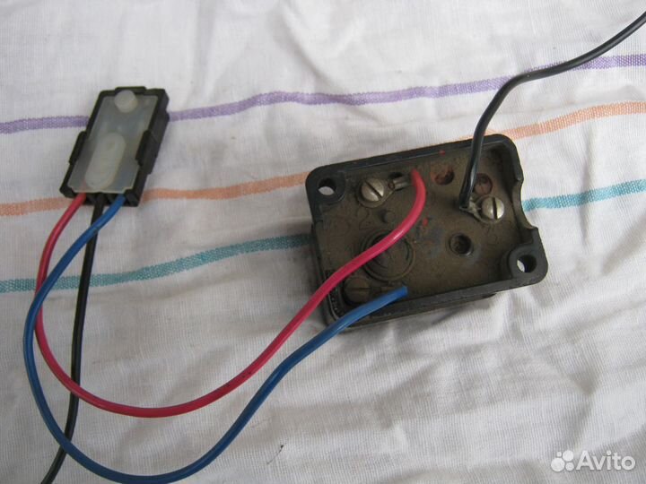 Пусковое реле Р3 для холодильника, СССР