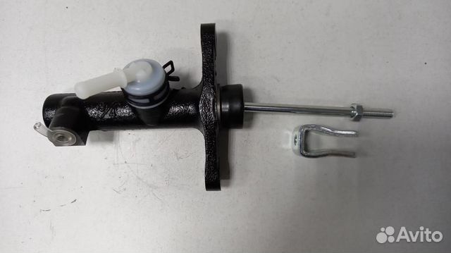 Главный цилиндр сцепления - yuholi