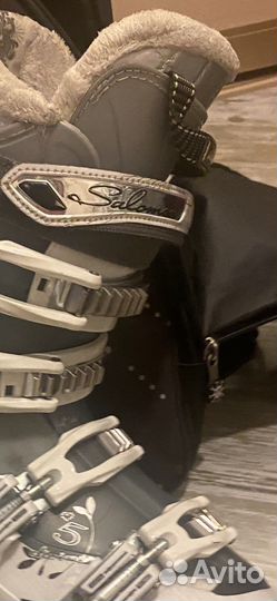Горнолыжные ботинки