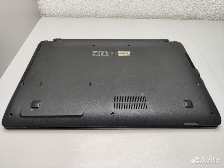 Ноутбук Asus на Windows 10