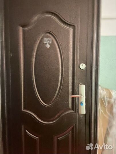 Металлическая дверь бу