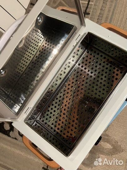 Сухожаровый шкаф