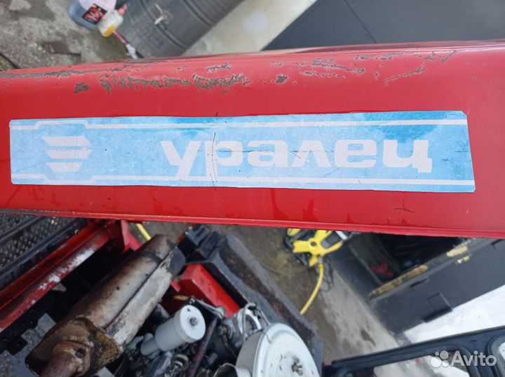 Гусеничный мини трактор