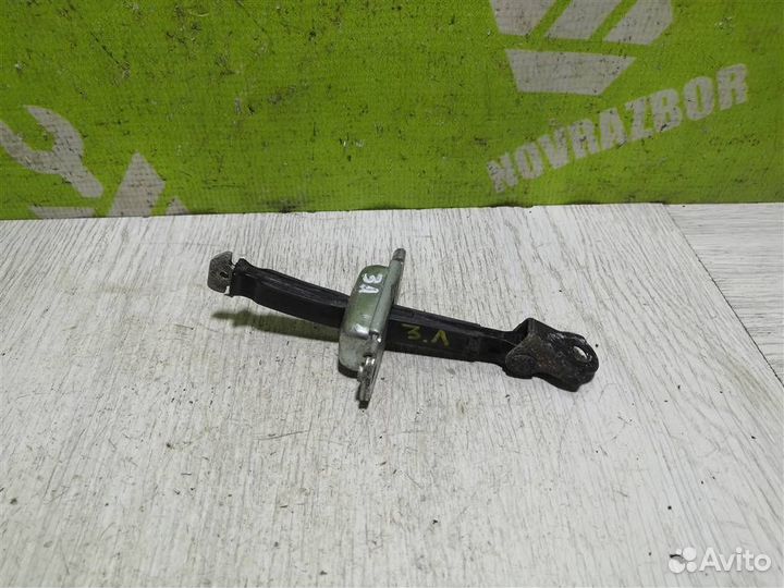 Ограничитель двери Хендай i30 12-17