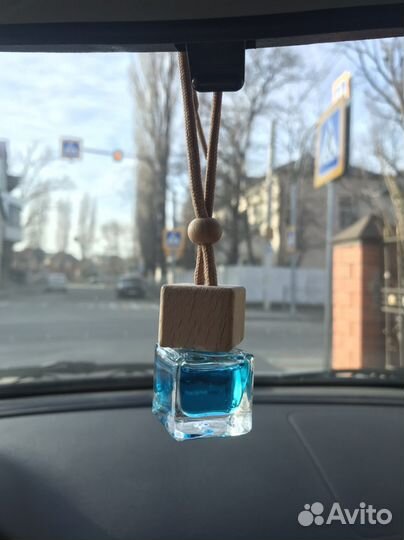 Ароматизатор в машину