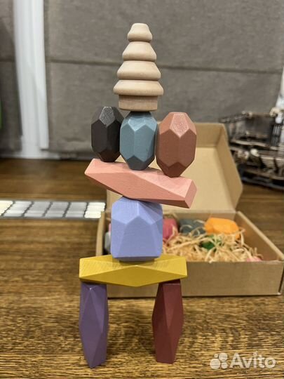 Настольная игра головоломка Туми Иши (18 камней)