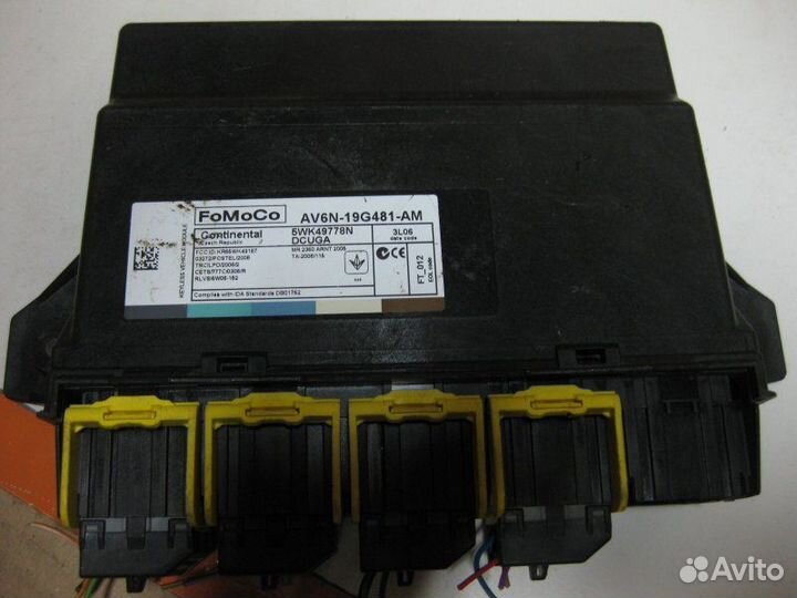 Блок управления центральным замком Ford Focus