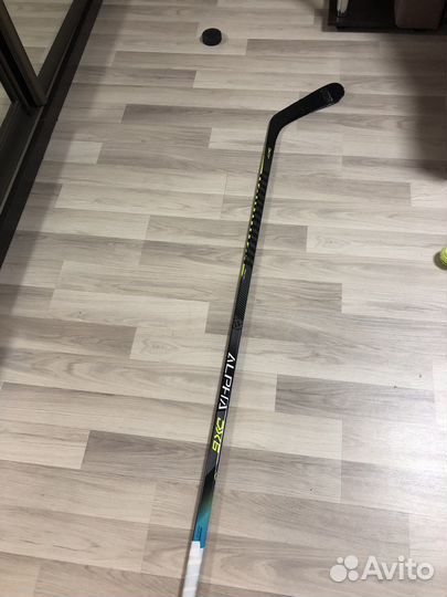 Клюшка хоккейная warrior правый хват