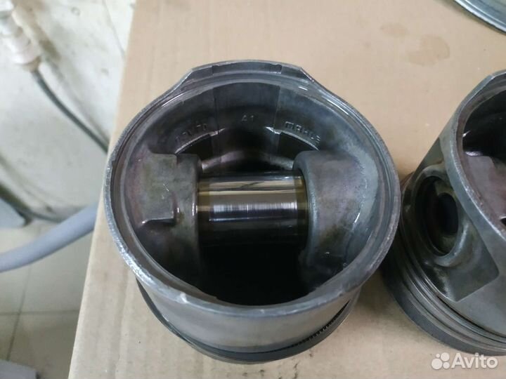 23D, YDT Поршни std и шатуны