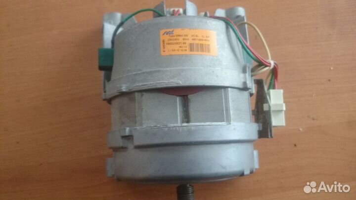 Двигатель стиральной машины