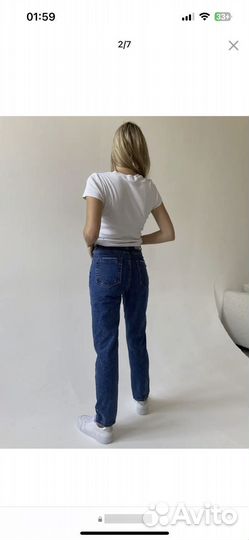 Джинсы мом