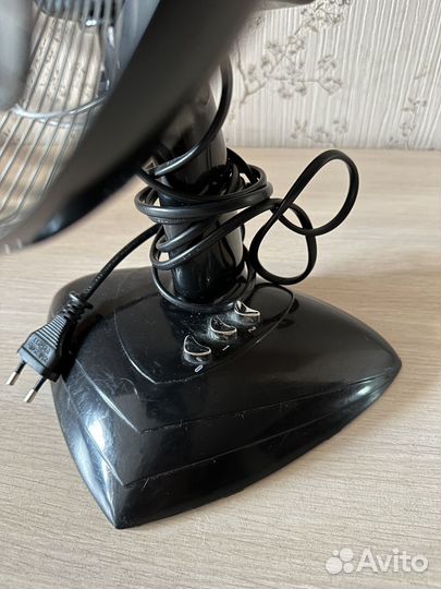 Вентилятор настольный vitek