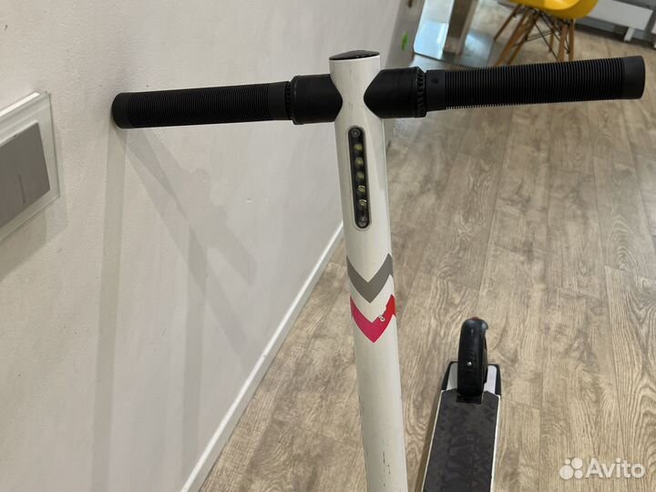 Электросамокат midwai