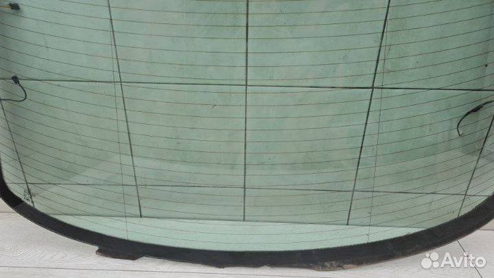 Стекло заднее Mercedes E-Class W211 M112 2004