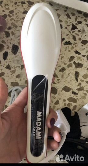 Расческа-выпрямитель