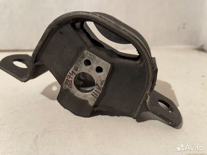 Опора двигателя ваз-1118 задняя