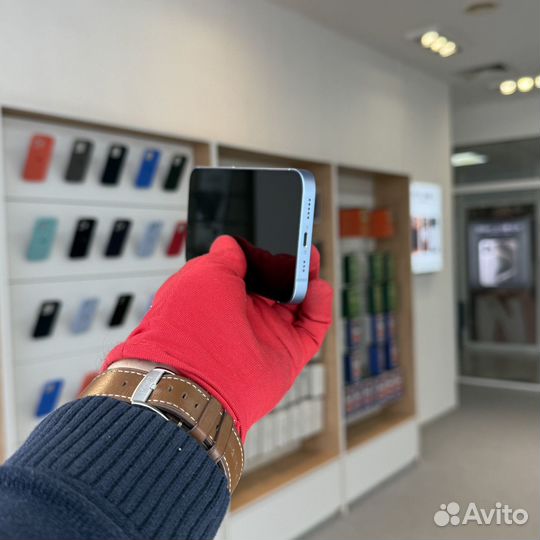iPhone 14, 256 ГБ