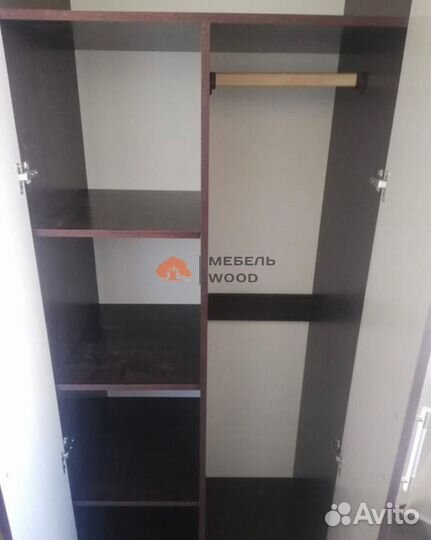 Шкаф двухстворчатый