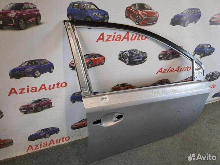 Дверь боковая передняя правая Toyota Auris 2