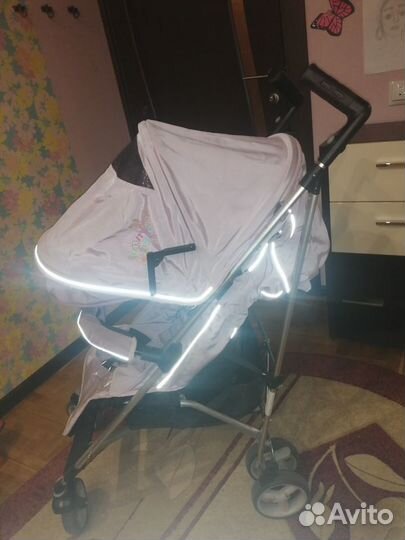 Прогулочная коляска трость