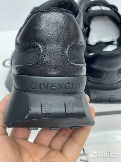 Кроссовки givenchy Р208